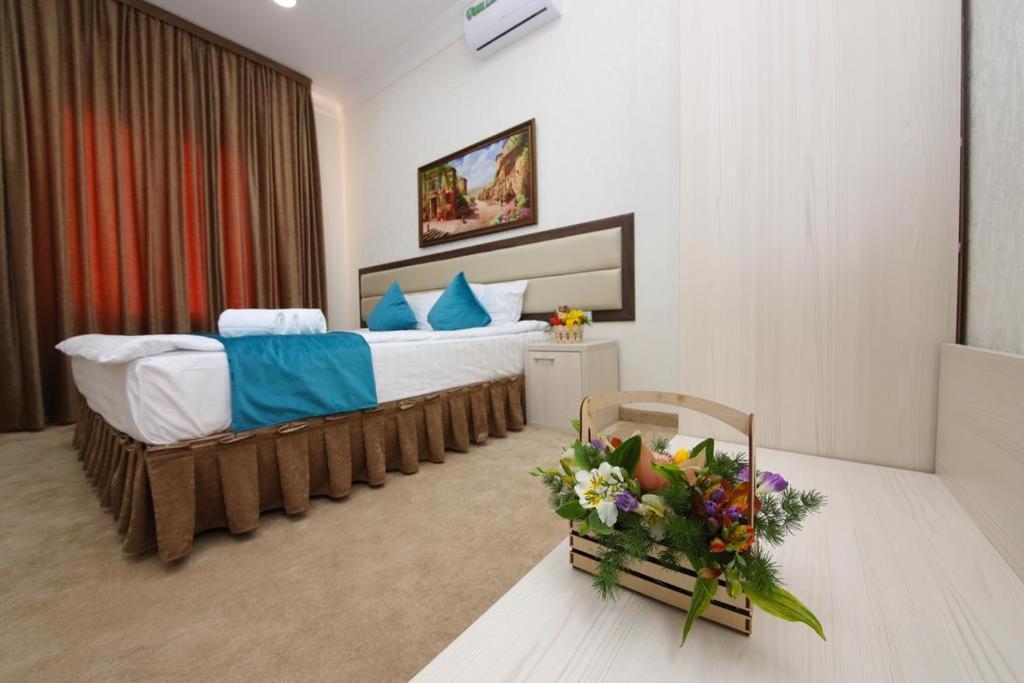 טשקנט Hotel Globus מראה חיצוני תמונה